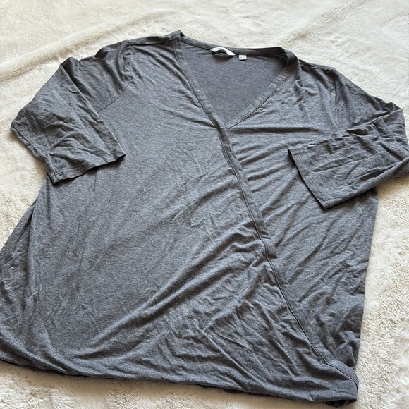 Reitmans Grey Wrap Top – Size XL | Casual Core | Half Sleeves - Picture 3 of 7